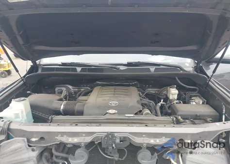 2018 Toyota Tundra Limited 5.7L V8 z USA, uszkodzony, nr VIN 5TFHW5F16JX711029